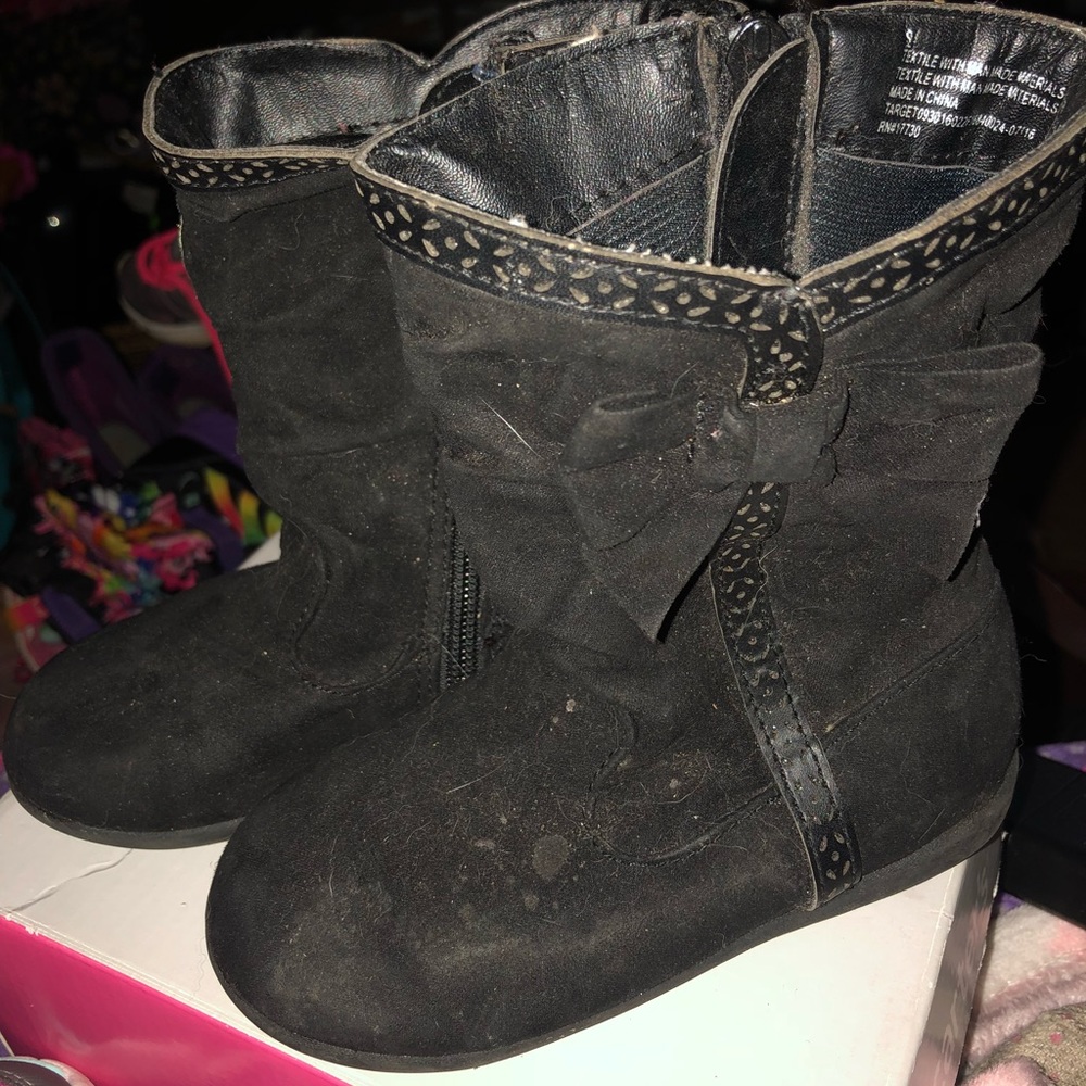 Toddler black boots great condition